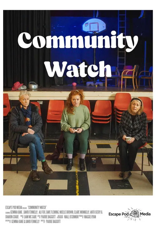 Sharon Coade interpreta a Mary en Community Watch
