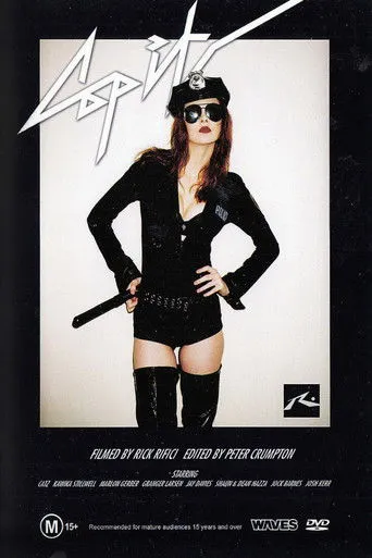 Josh Kerr interpreta a  en Cop It