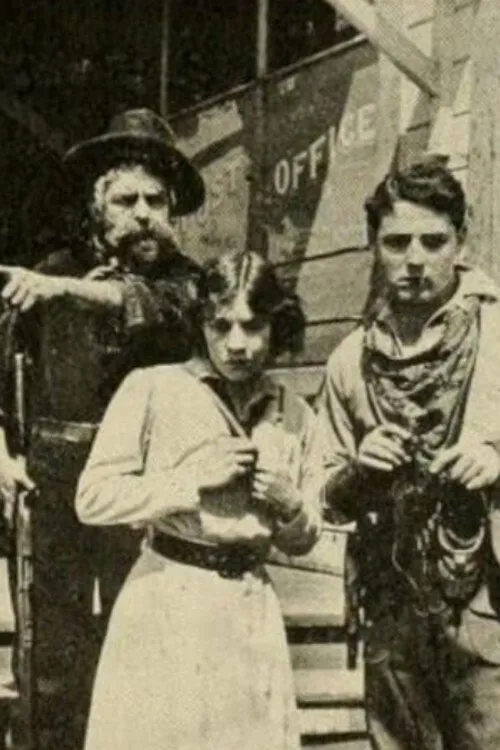 Louise Lester interpreta a Widow Bradley en Cupid Through Padlocks