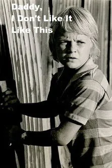 Morton Lewis interpreta a Morty en Daddy, I Don't Like It Like This