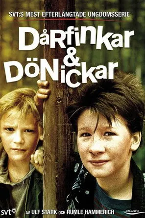Lena Strömberg interpreta a Simone en Dårfinkar & Dönickar: The Movie