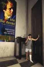 Bart Klever interpreta a Bart Klever en De zee die denkt