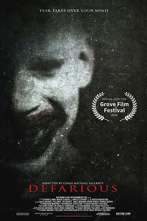 Janet Miranda interpreta a en Defarious