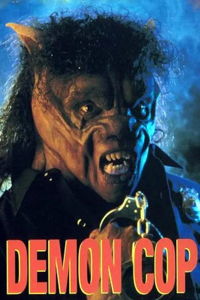 Ray Klein interpreta a Ike Logan en Demon Cop