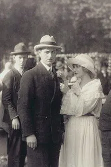 Ingeborg Spangsfeldt interpreta a en Den Store Magt