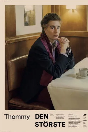 Louise Löwenberg interpreta a Thommy en Den störste