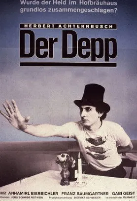 Dietmar Schneider interpreta a Ober en Der Depp