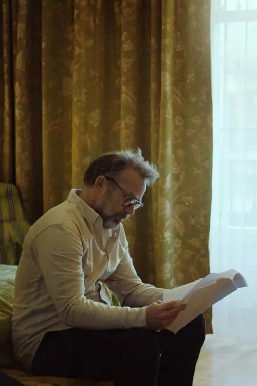 Elli Rhiannon Müller Osborne interpreta a  en Det jeg ønsker du hadde sagt til meg, som du aldri kommer til å si