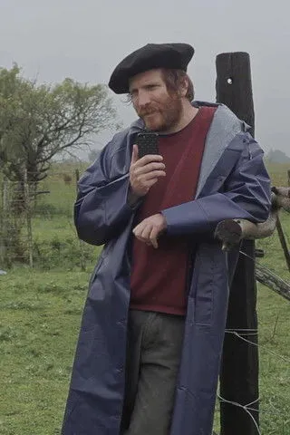 Ezequiel Pierri interpreta a  en Diario rural