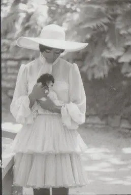 Doug Clifford interpreta a Self en Dionne Warwick: Souled Out