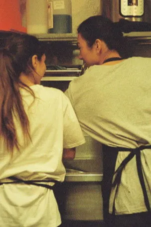 Xin Ocean interpreta a Isiah en Dogshift