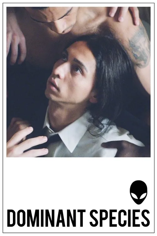 Vas Eli interpreta a 3 en Dominant Species