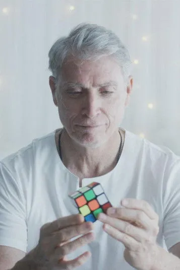 Emary Simon interpreta a Tina en Dreamtale