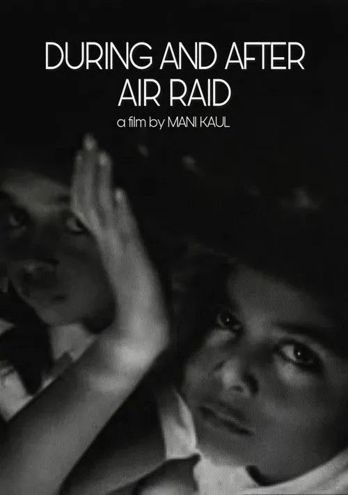 Partap Sharma interpreta a Narrator en During and After Air Raid