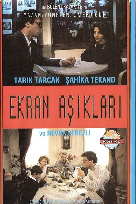 Tarik Tarcan interpreta a Nedim en Ekran Aşıkları