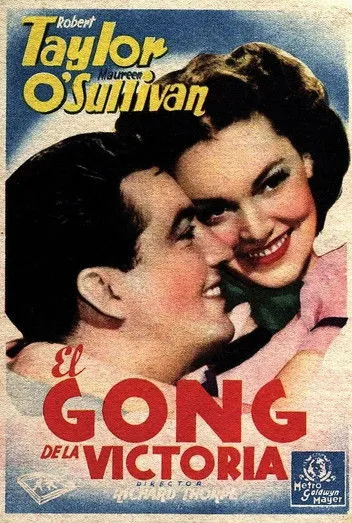 Russell Custer interpreta a Boxing Match Spectator (uncredited) en El gong de la victoria