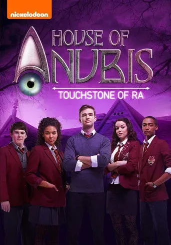 Alexandra Shipp interpreta a KT Rush en El Misterio de Anubis: La Piedra de Toque de Ra
