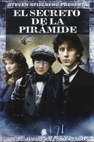 Matthew Ryan interpreta a Dudley's Friend en El secreto de la pirámide