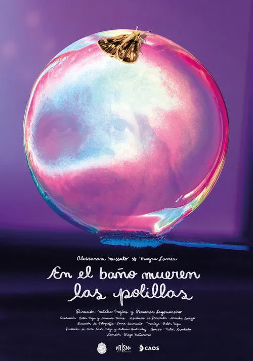 Ana María Cárdenas interpreta a en En el baño mueren las polillas