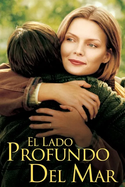 Michelle Pfeiffer interpreta a Beth Cappadora en En lo profundo del océano