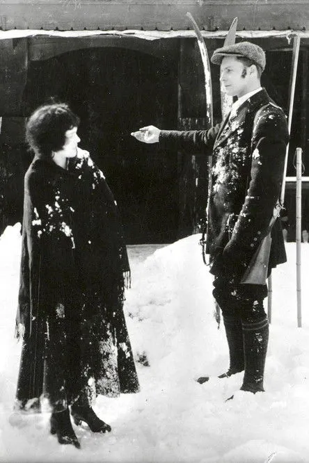 Botten Soot interpreta a Losjevertinnen en En vinternat