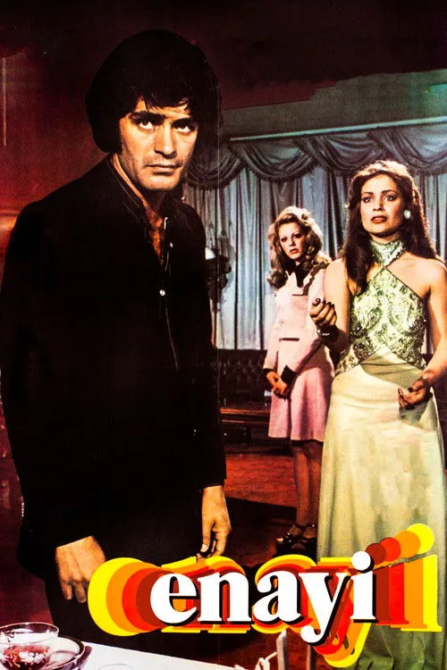 Meral Zeren interpreta a Filiz en Enayi