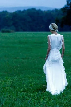 Joey Curtis-Green interpreta a  en Engram