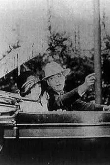 Junko Matsui interpreta a Yôko, Jôji's wife en Esposa Perdida