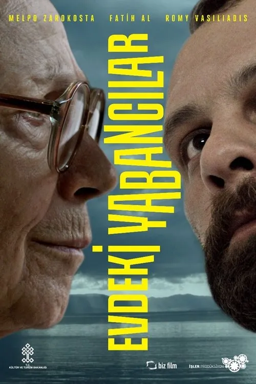 Cem Bender interpreta a  en Evdeki Yabancılar