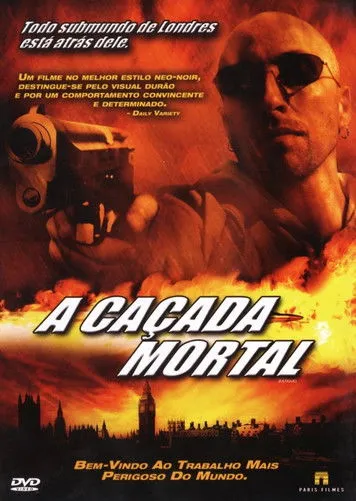 Simon Ludders interpreta a Archer en Fatigue - Don´t play with the fire