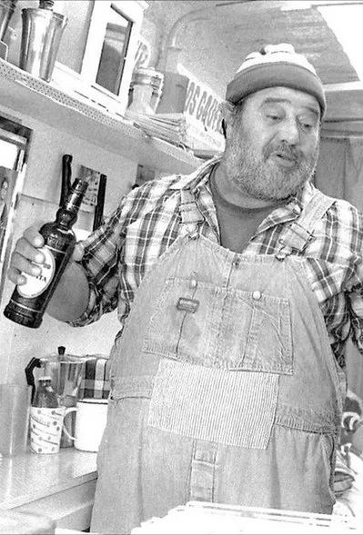 Emmanuelle Lepoutre interpreta a en Faux frère