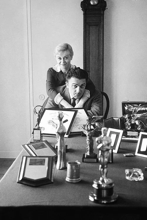 Giuseppe Rotunno interpreta a Self en Federico Fellini's Mysterious Journey