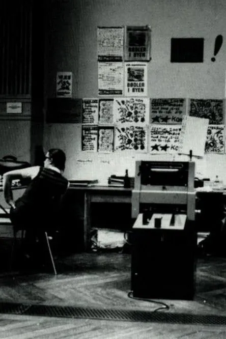 Henning Christiansen interpreta a  en Festival 200