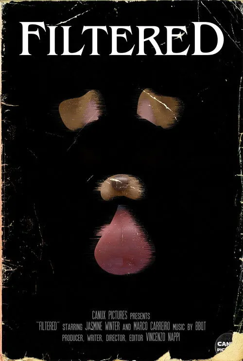 Marco Carreiro interpreta a Marco en Filtered