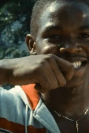 Heather Fisher interpreta a Modern Jazz Dancers (Girl 1) en Flash That Smile