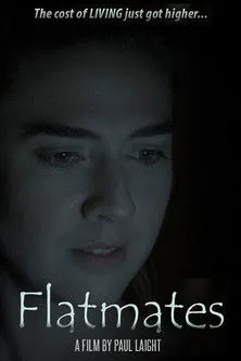 Tilde Jensen interpreta a Ingrid / Ghost en Flatmates