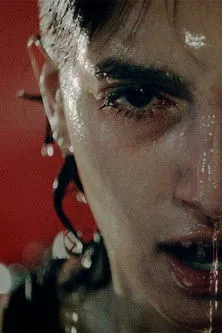 Hannes Fohlin interpreta a Angry backpacker en Flockdjur