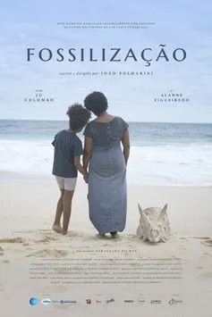 Ju Colombo interpreta a Sílvia en Fossilização