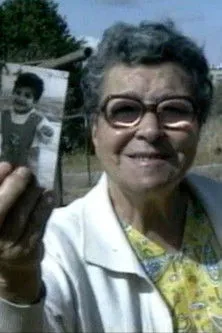 Ella Shohat interpreta a Self en Fresh Blood: A Consideration of Belonging