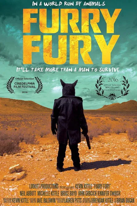 Michelle Kittle interpreta a Furryosa en Furry Fury