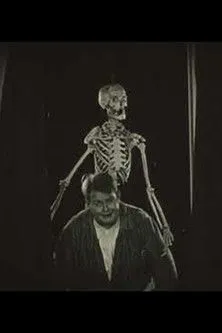 Hilliard Karr interpreta a  en Galloping Ghosts