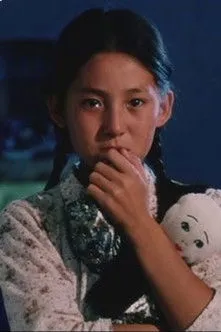 Akylbek Abdykalykov interpreta a en Где твой дом, улитка?