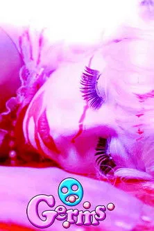 Rachel Maclean interpreta a  en Germs