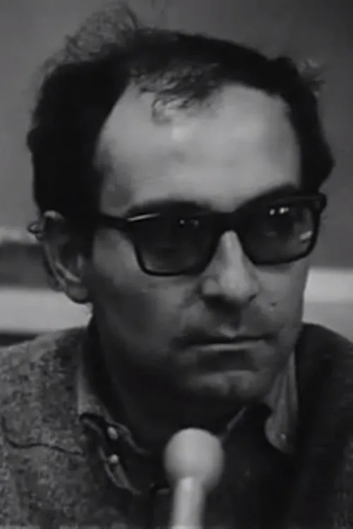 Andrew Sarris interpreta a Himself en Godard in America