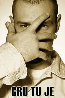 Galeb Nikacevic interpreta a Himself en Gru tu je