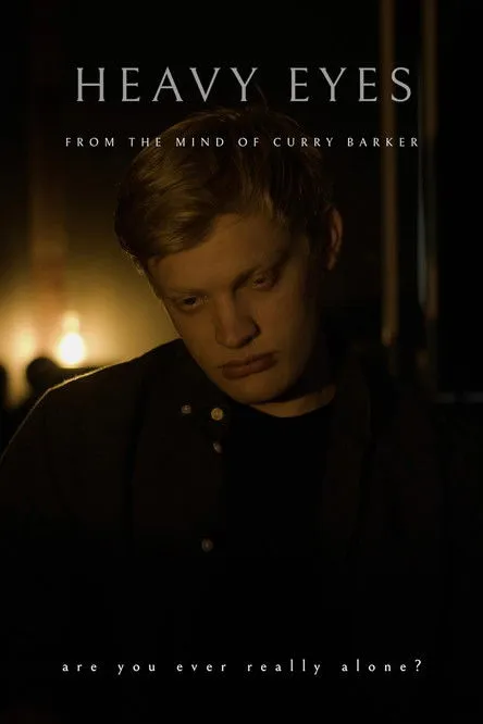 Curry Barker interpreta a Seth en Heavy Eyes