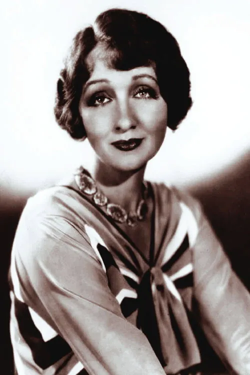Hedda Hopper interpreta a Self en Hedda Hopper's Hollywood No. 5