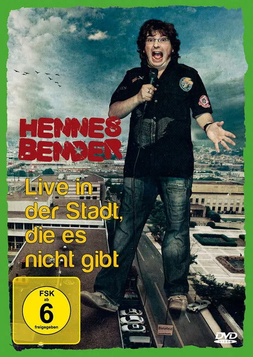 Hennes Bender interpreta a Hennes Bender en Hennes Bender - Live in der Stadt, die es nicht gibt.