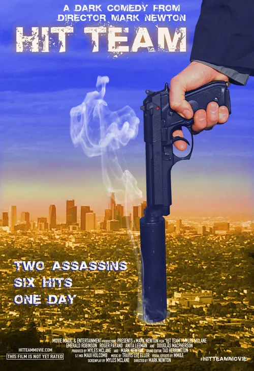 Travis Lee Eller interpreta a Jack en Hit Team