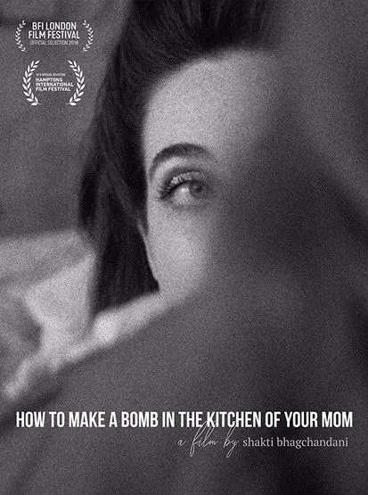 Audrey Grace Marshall interpreta a en How to Make a Bomb in the Kitchen of Your Mom